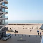Sea Side Apartment Next To The City Centre
